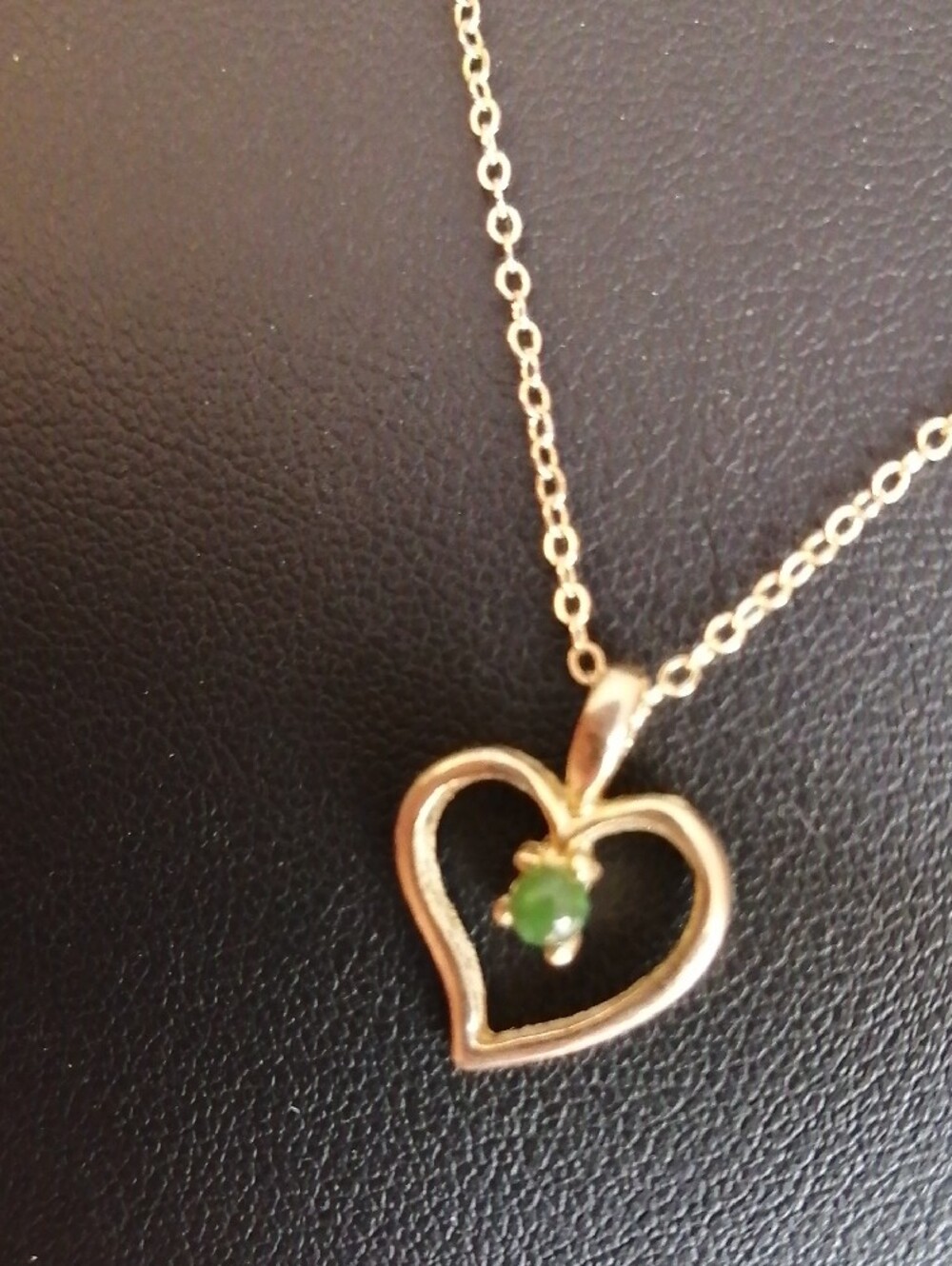Gold Plated Jade Heart Pendant Vintage Necklace In A Box